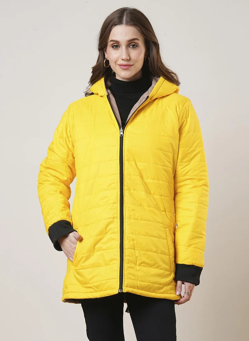 جلو باص جاكيت نسائي مبطن بغطاء رأس بسحاب أمامي وجيبين قابل للعكس للشتاء